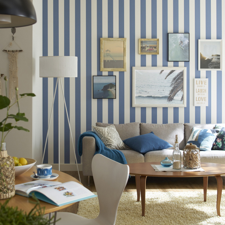 【壁紙 のり付き】 壁紙の上から貼れる壁紙 ストライプ TWP-9092